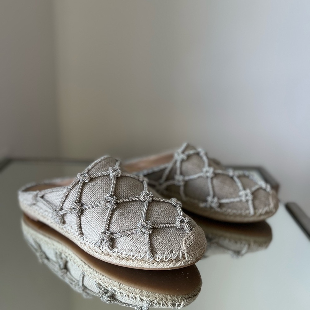 Like new VALENTINO GARAVANI Crystal-embellished linen espadrille mules $1,150 37 - Picture 12 of 13